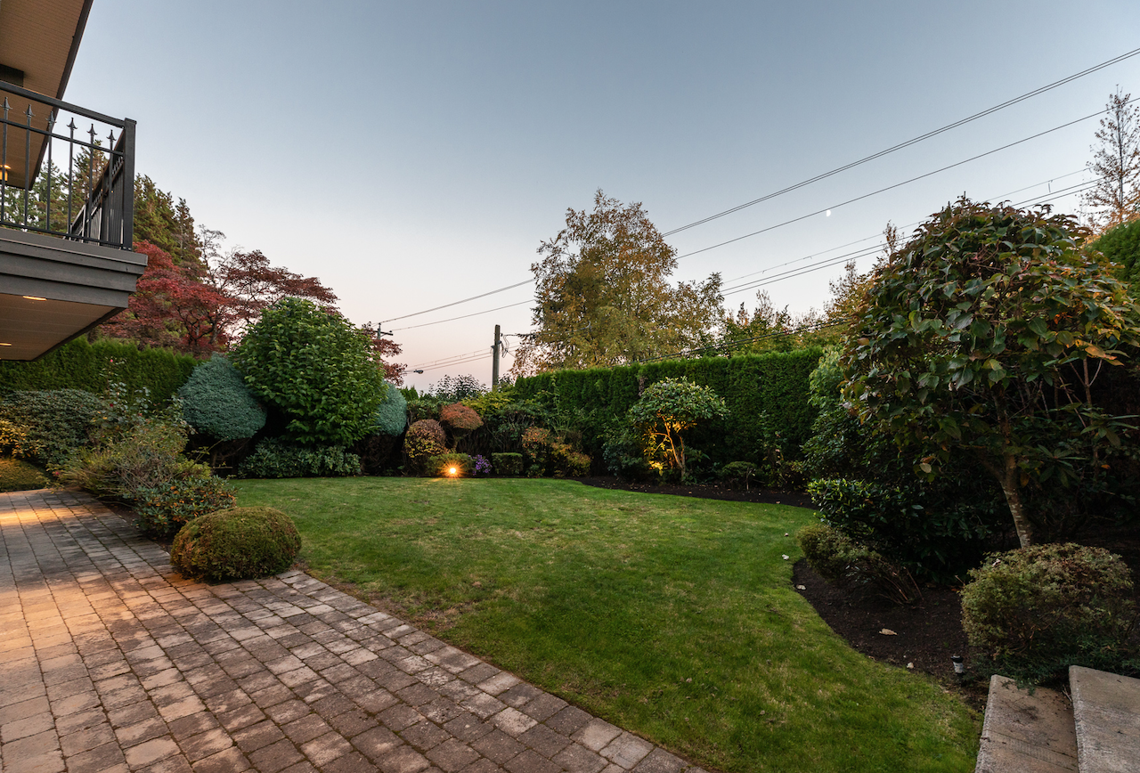 Exclusive Listing- 775 Esquimalt Avenue, West Vancouver, British Columbia